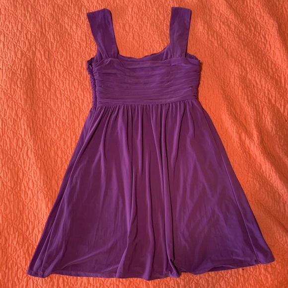 Purple dress - Picture 2 of 3